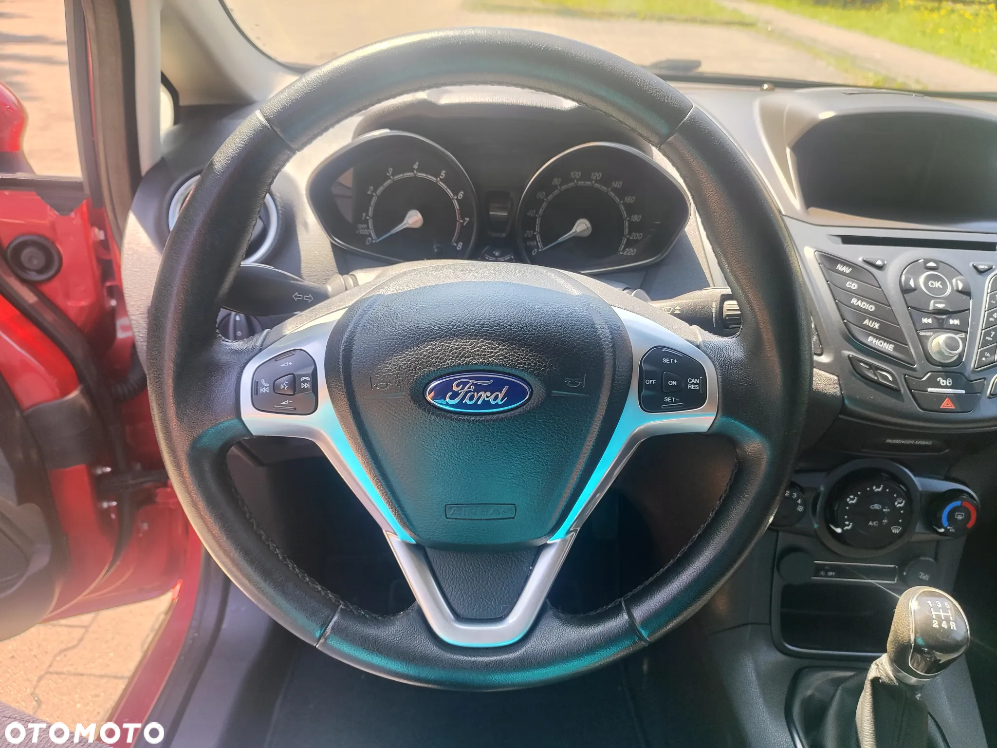 Ford Fiesta 1.0 EcoBoost Start-Stop Titanium - 39