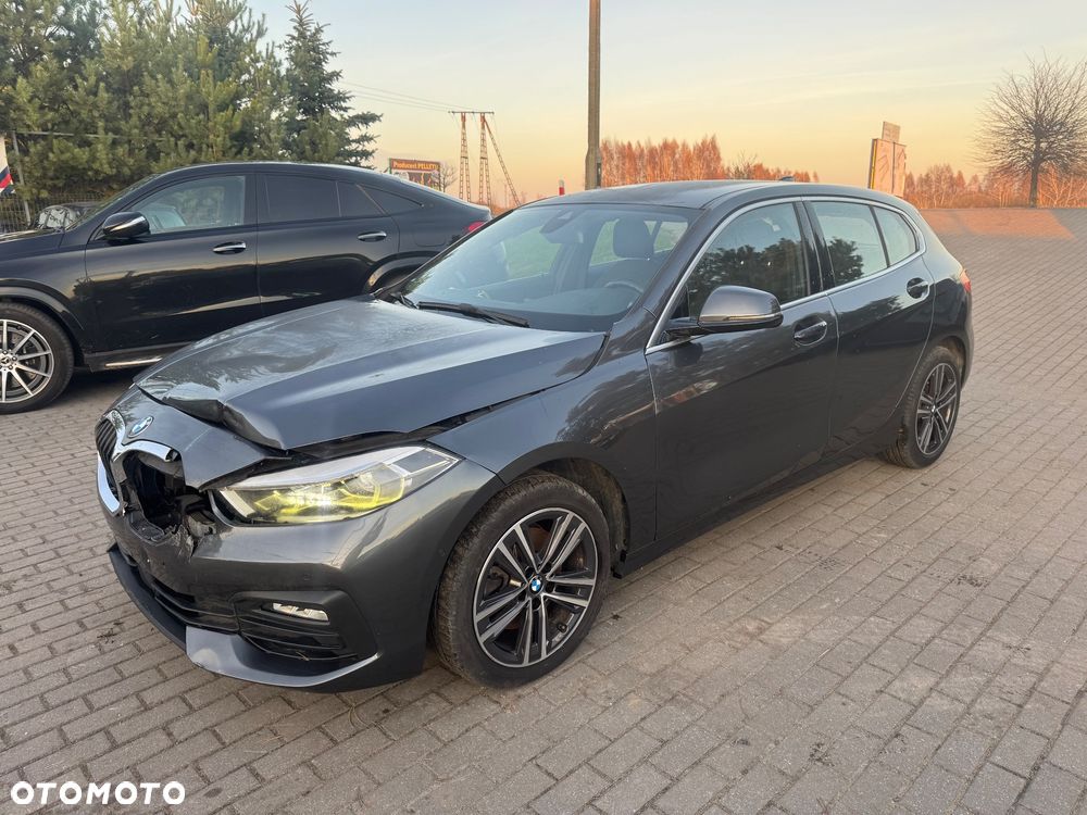 BMW Seria 1 116d - 4