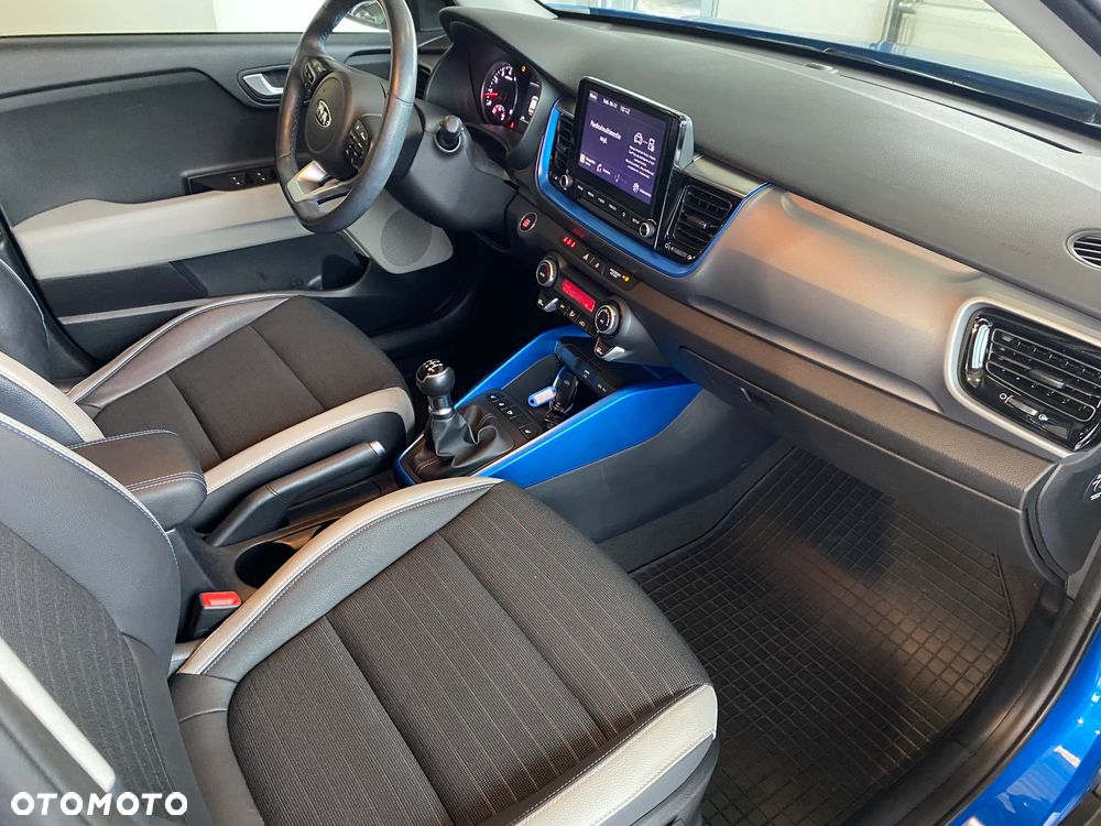 Kia Stonic 1.2 L - 11