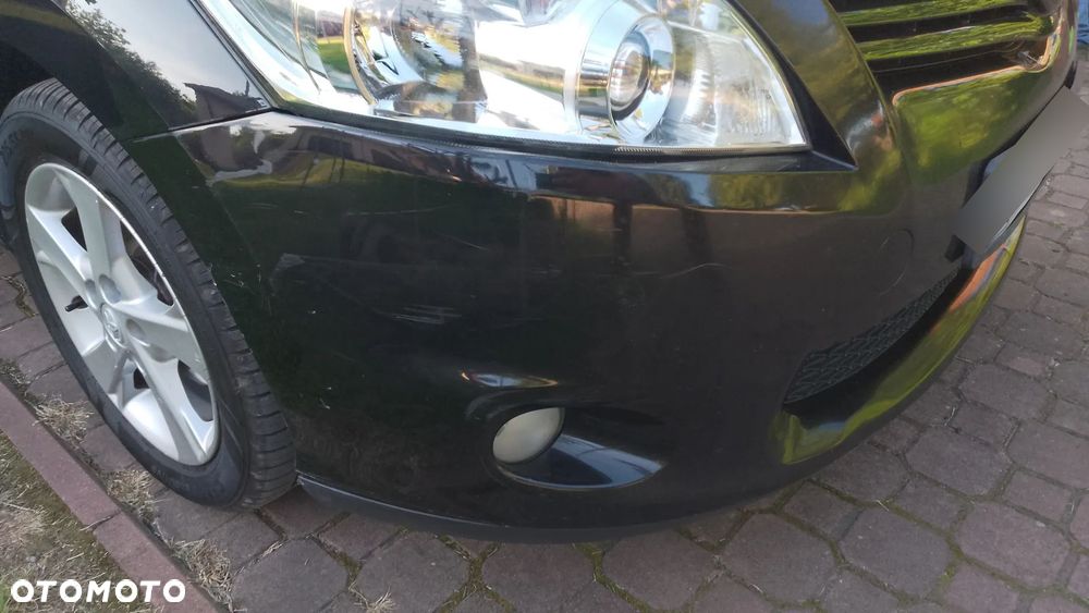 Toyota Auris 1.6 Premium + - 14