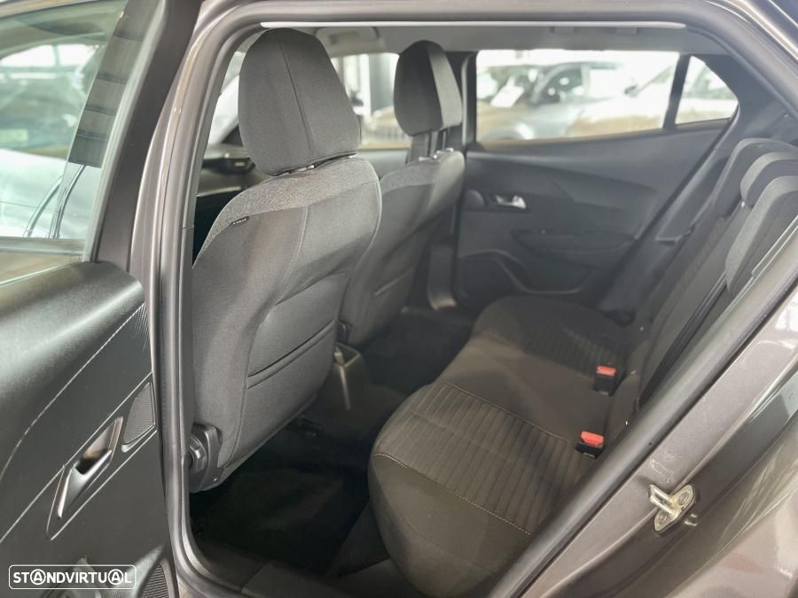 Peugeot 2008 1.2 PureTech Active Pack EAT8 - 23