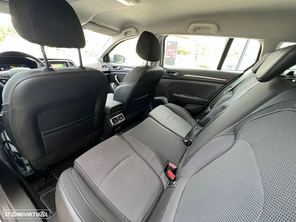 Renault Mégane Sport Tourer 1.6 E-Tech Plug-In Hybrid Equilibre - 7