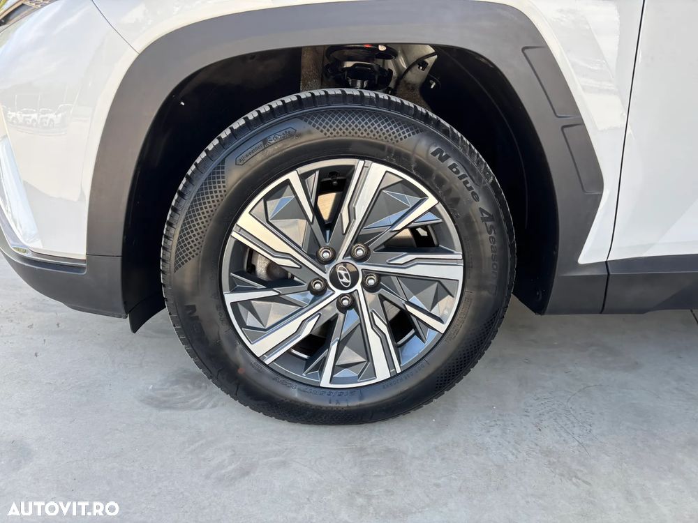 Hyundai Tucson - 38