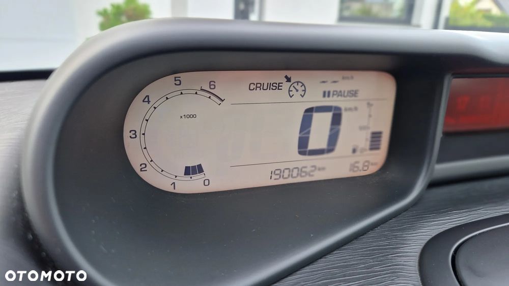 Citroën C3 Picasso 1.6i Exclusive - 6
