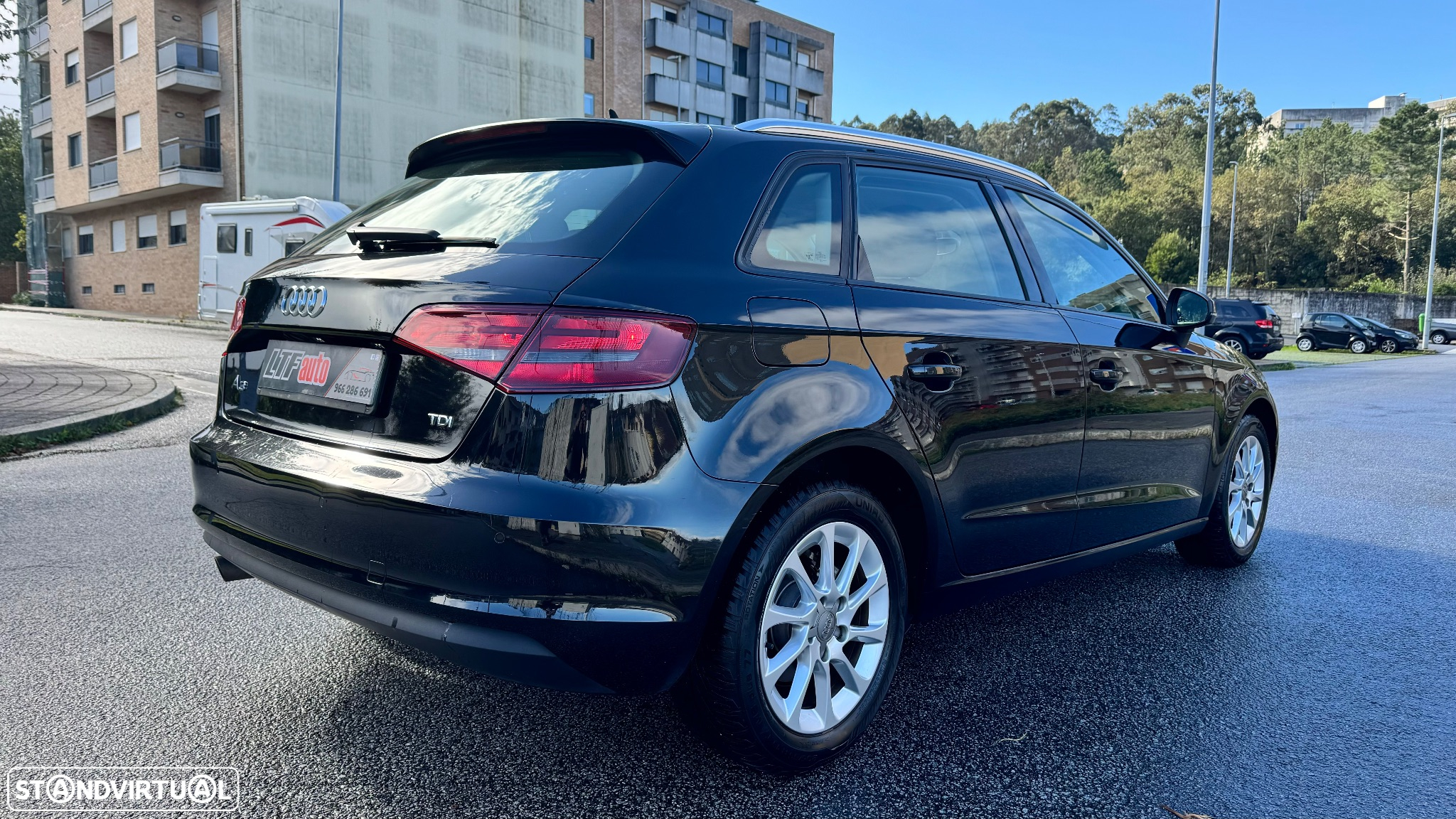 Audi A3 Sportback 1.6 TDI Attraction - 4