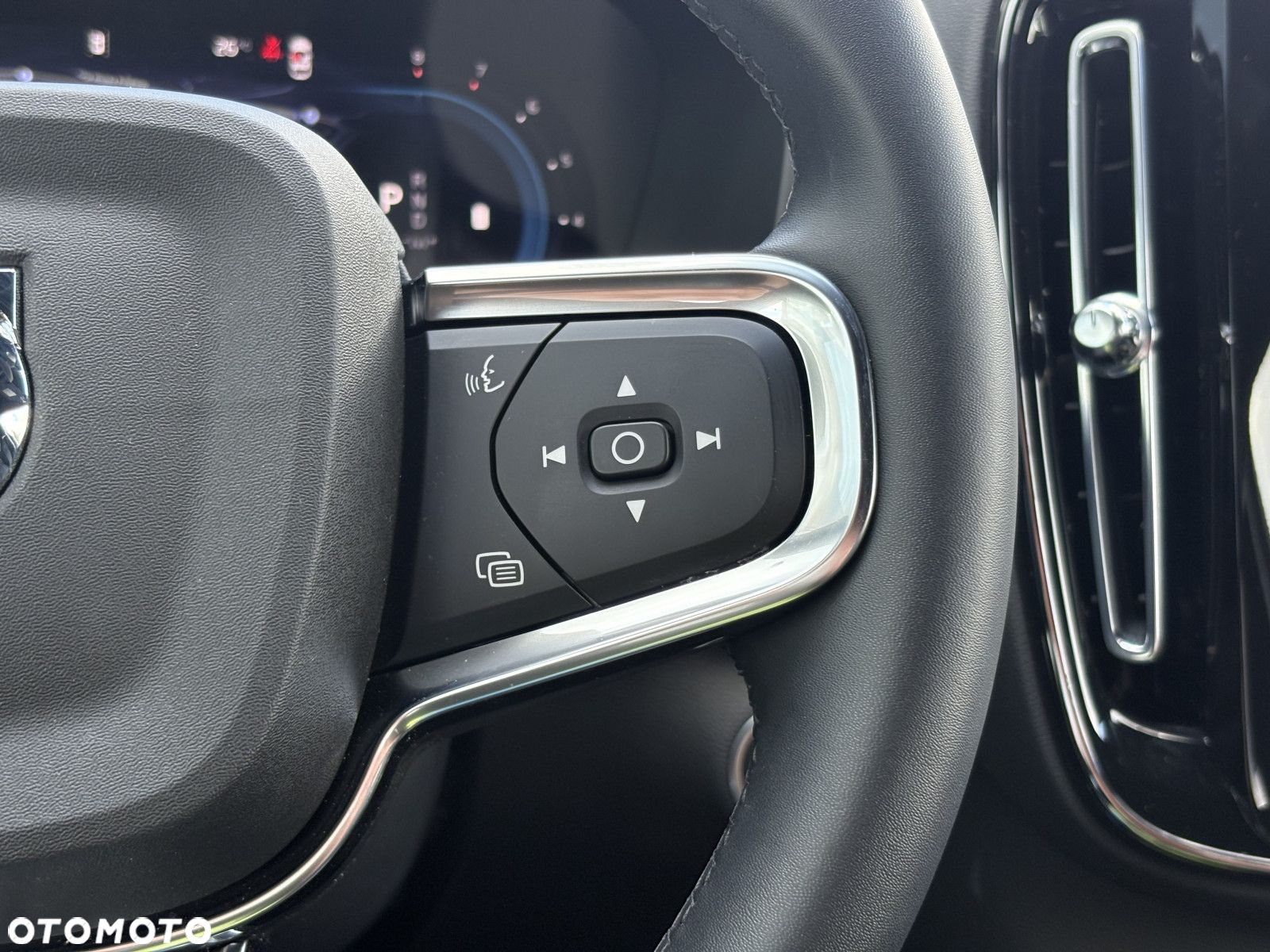 Volvo XC 40 - 10