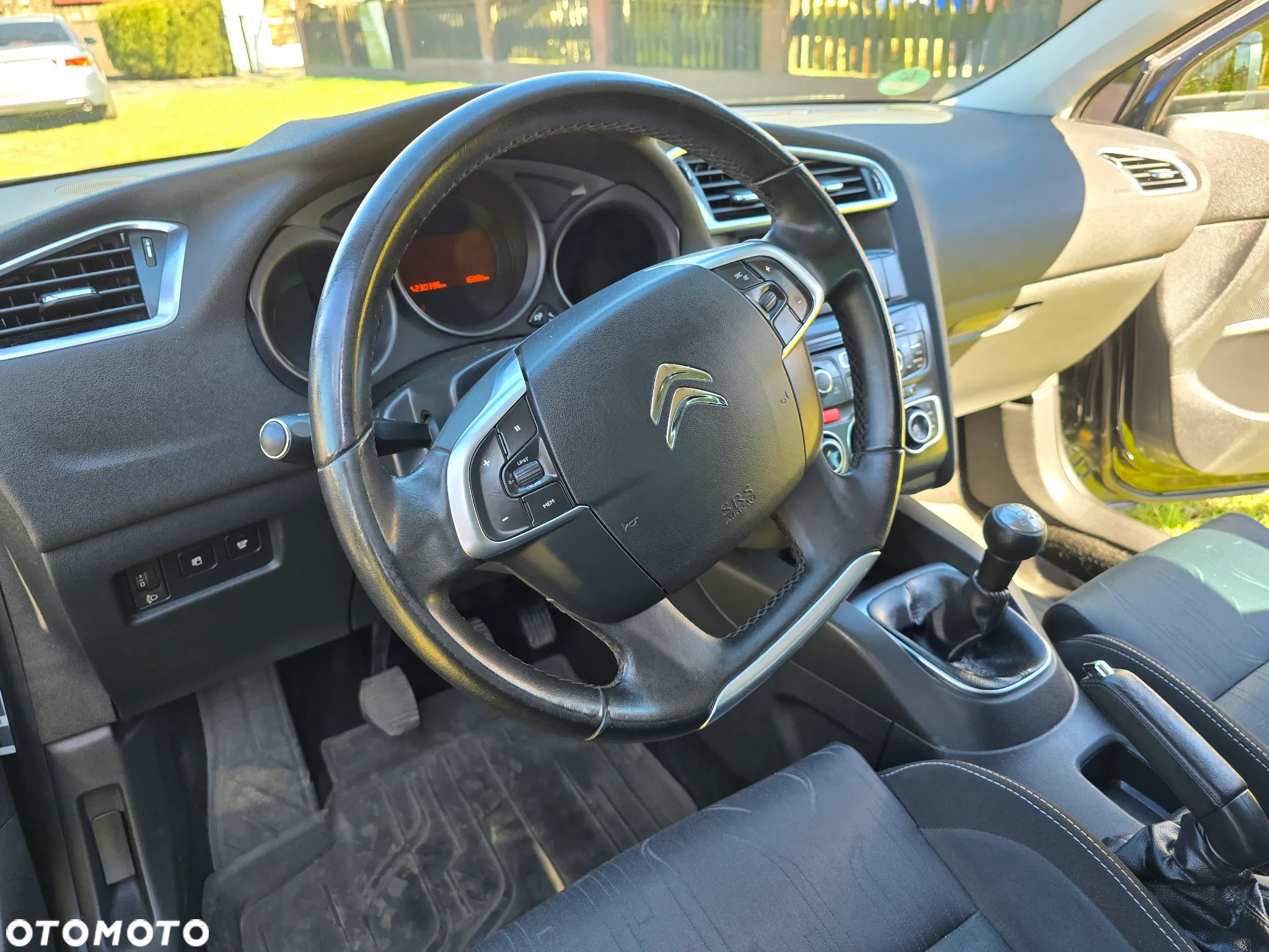Citroën C4 1.6 VTi Exclusive - 23