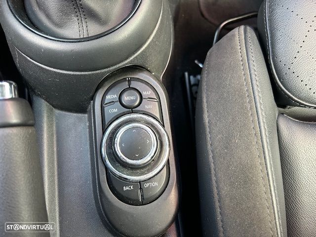 MINI 3 Portas Cooper S Premium P. JCW Auto - 46