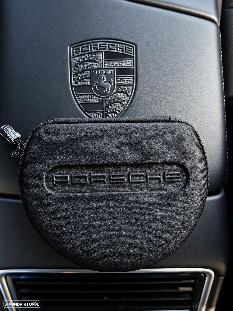 Porsche Panamera 4 E-Hybrid Platinum Edition - 23