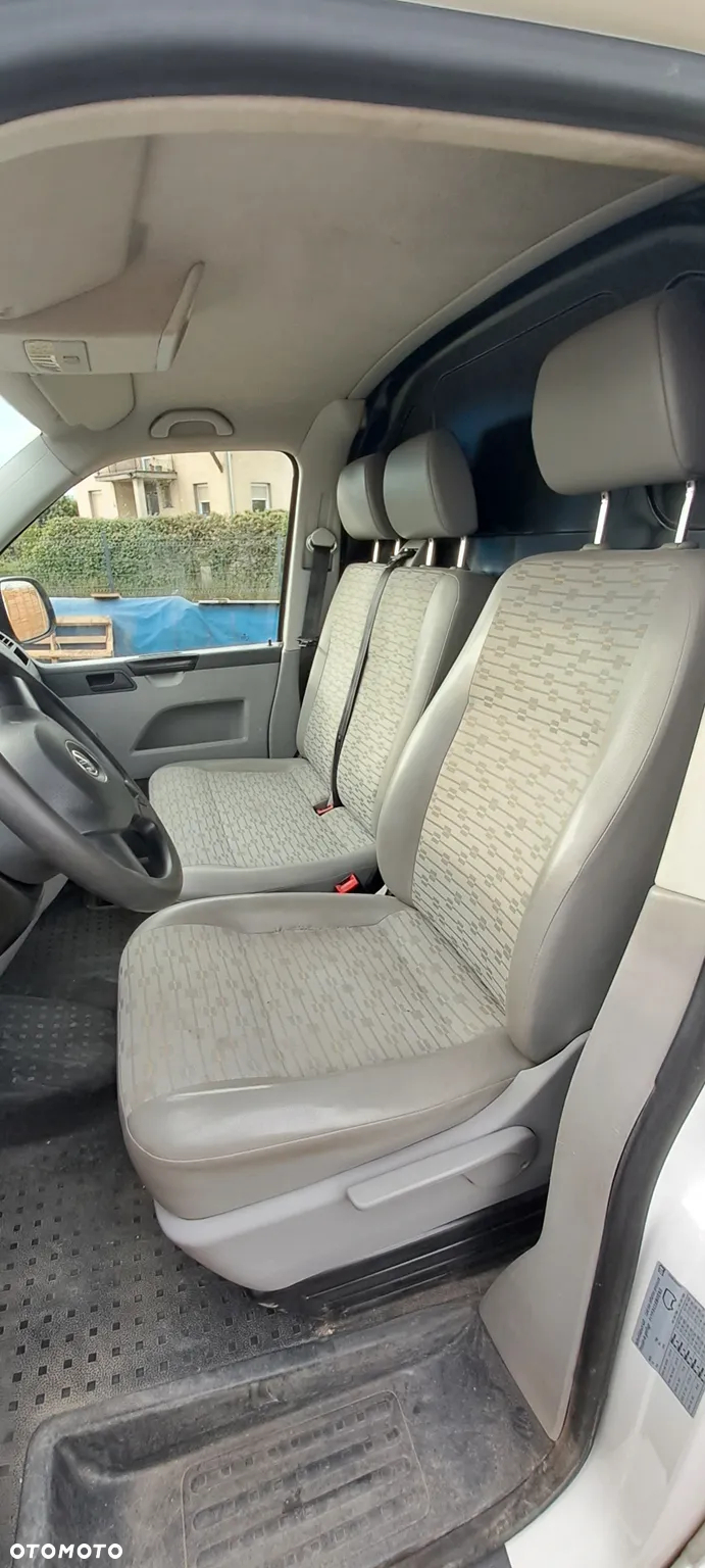 Volkswagen T5 - 3