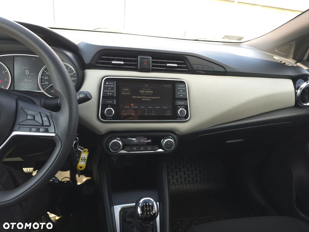 Nissan Micra 1.0 IG-T Visia+ - 25