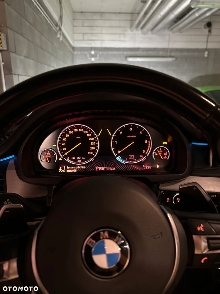 BMW X5 xDrive40d - 7