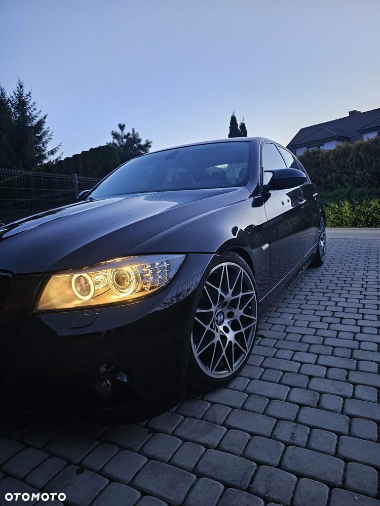 BMW Seria 3 325i - 5