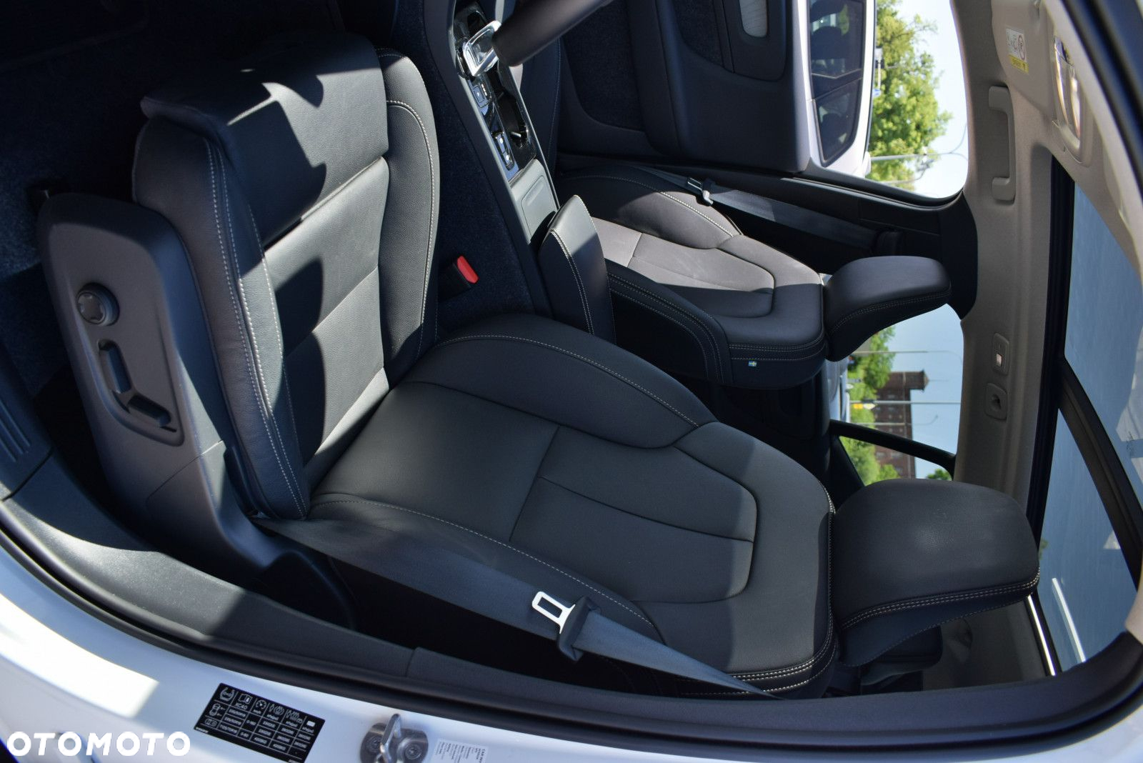 Volvo XC 40 - 21