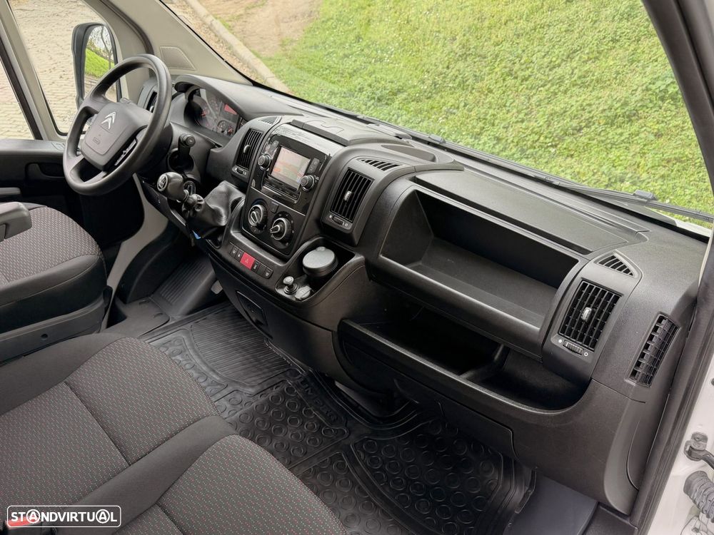 Citroën Jumper 2.2 BlueHDi 33 L2H2 - 17