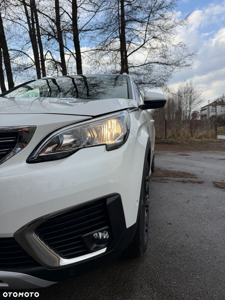 Peugeot 5008 BlueHDi 130 EAT8 Allure - 4