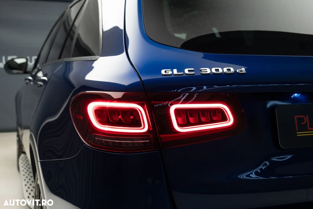 Mercedes-Benz GLC 300 d 4MATIC 9G-TRONIC AMG Line - 14