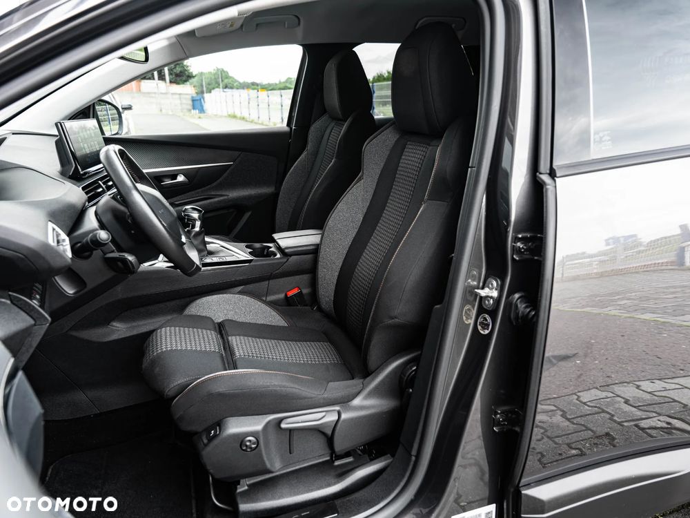 Peugeot 3008 1.5 BlueHDi Allure Pack S&S - 24