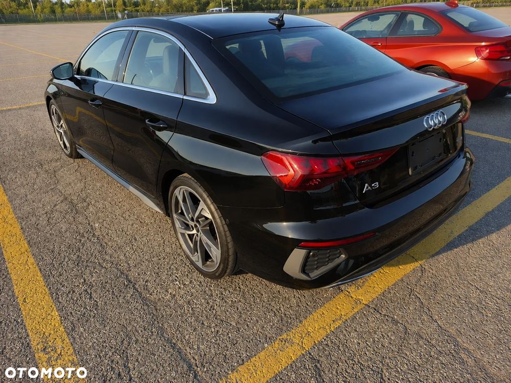 Audi A3 Limousine 40 TFSI quattro S tronic S line - 4