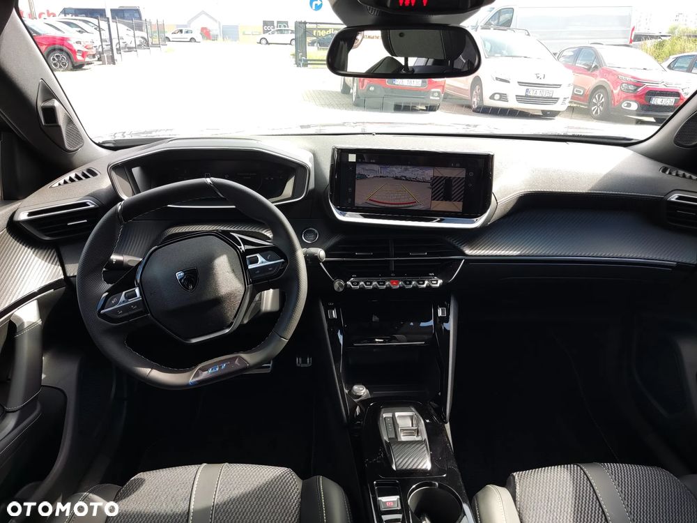 Peugeot 2008 Hybrid 145 e-DSC GT - 12