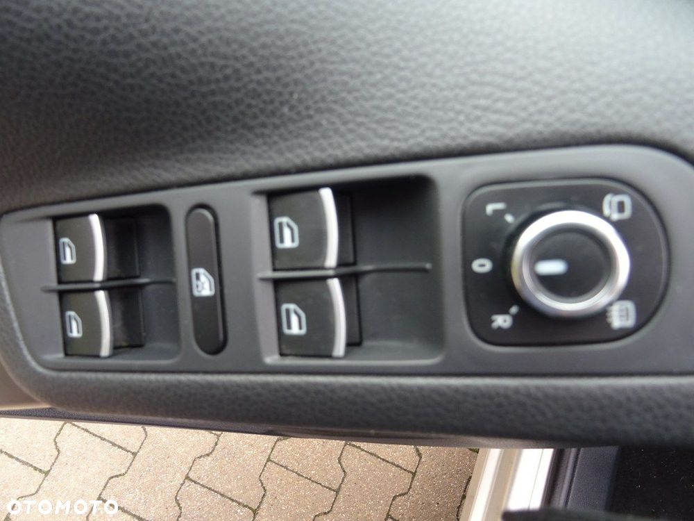 Volkswagen Tiguan 1.4 TSI BlueMotion Technology Team - 20