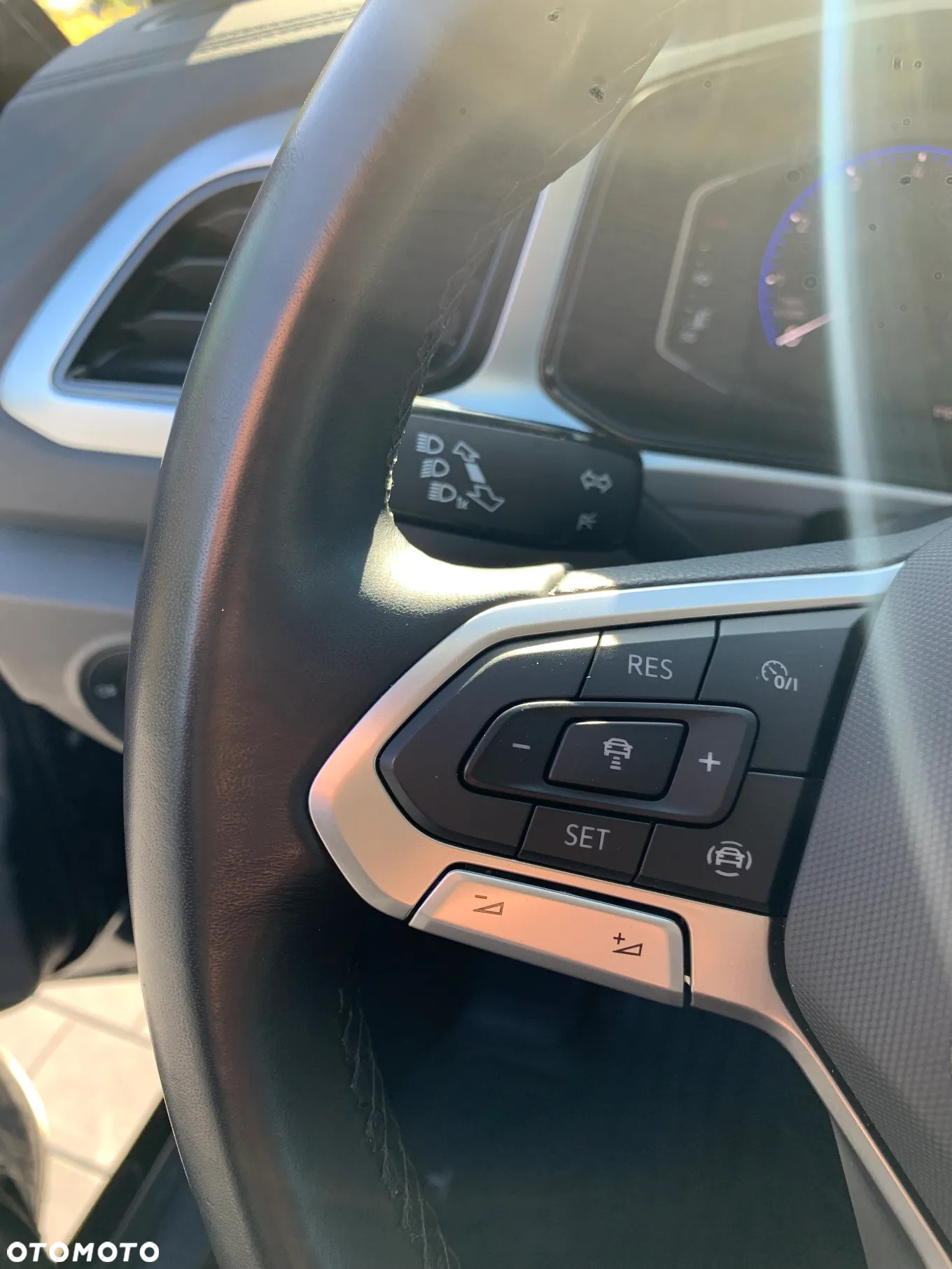 Volkswagen T-Roc 1.5 TSI ACT Premium - 11