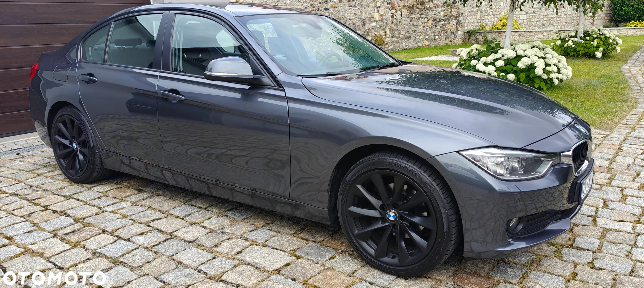 BMW Seria 3 318d - 4