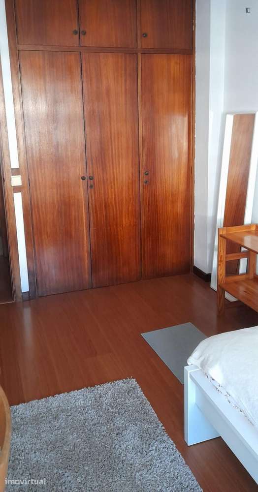 Quarto - localizado em Aldoar Porto - Grande imagem: 3/11