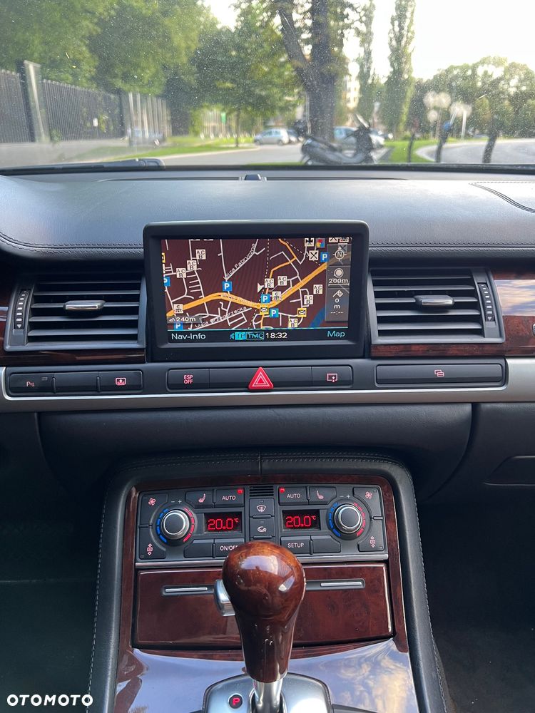 Audi A8 4.2 TDI L Quattro - 35