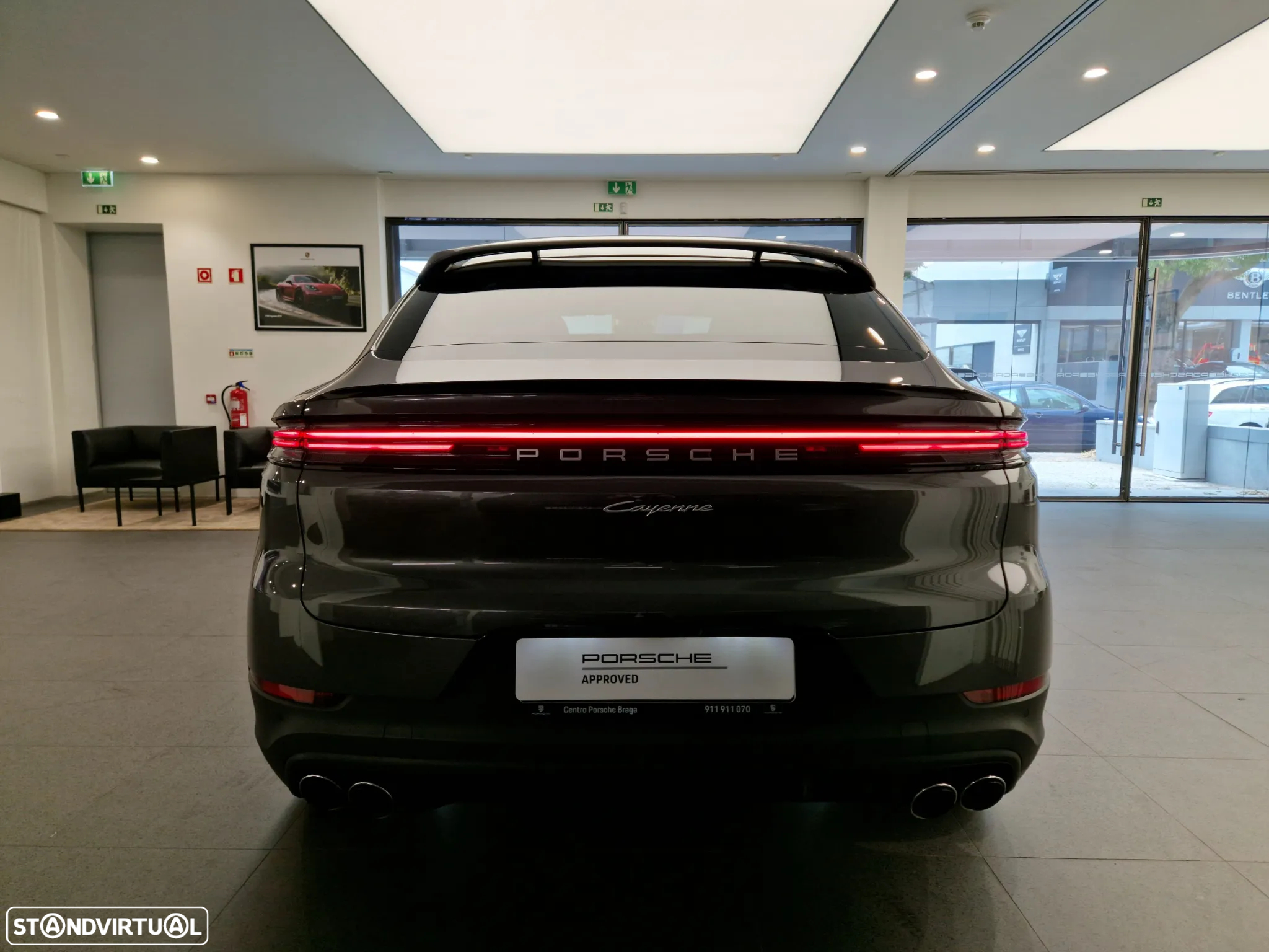 Porsche Cayenne Coupé E-Hybrid - 5