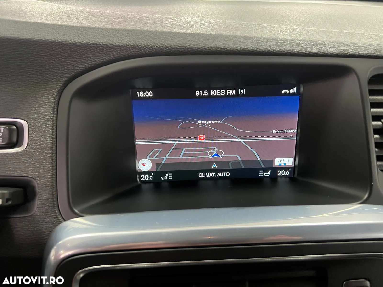 Volvo S60 T5 Momentum - 18