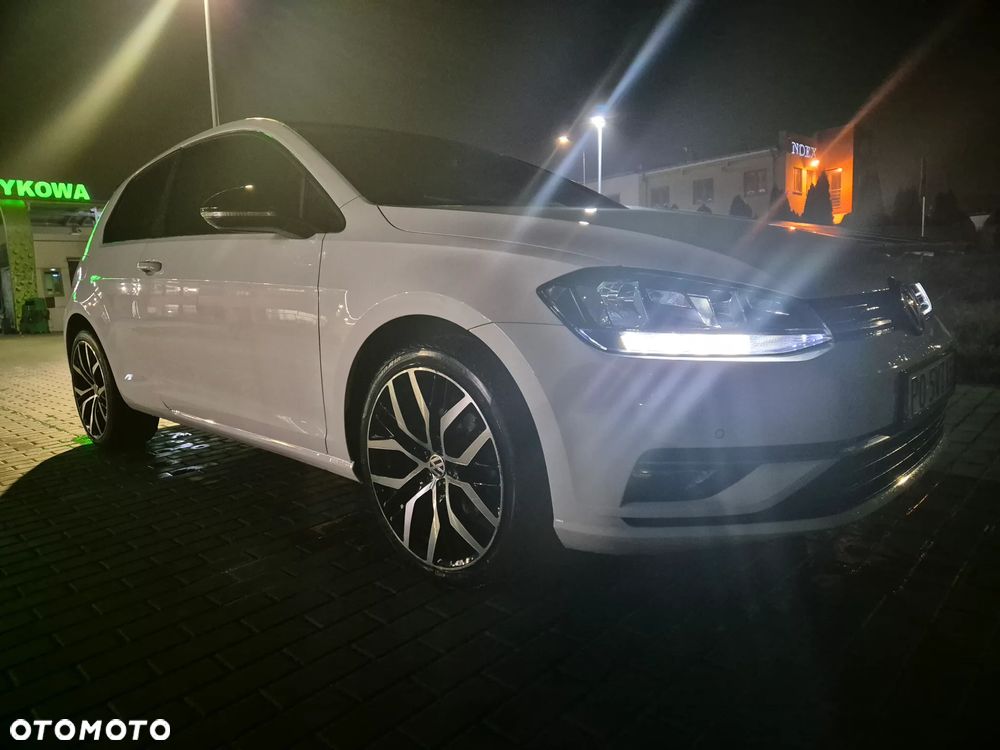 Volkswagen Golf VII 1.6 TDI BMT Highline DSG - 9