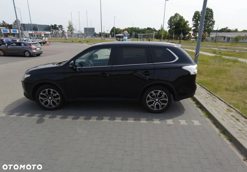 Mitsubishi Outlander 2.0 Intense + 4WD CVT - 6
