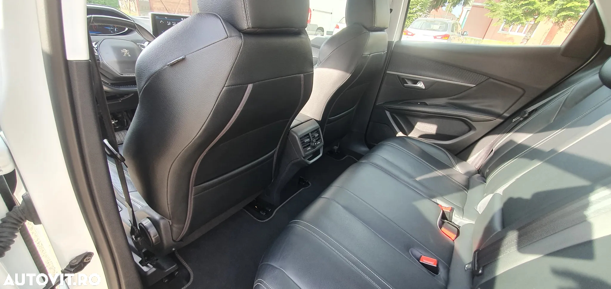 Peugeot 3008 PureTech 130 Stop & Start GPF EAT8 Active Business-Paket - 12