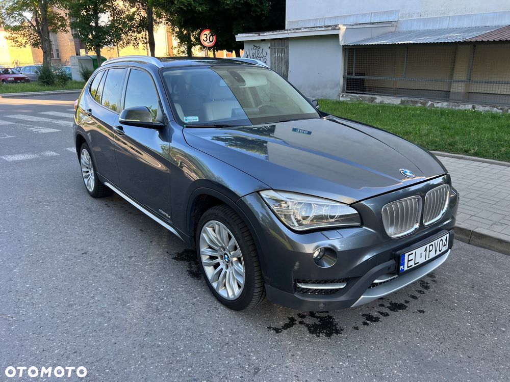 BMW X1 xDrive18d - 11