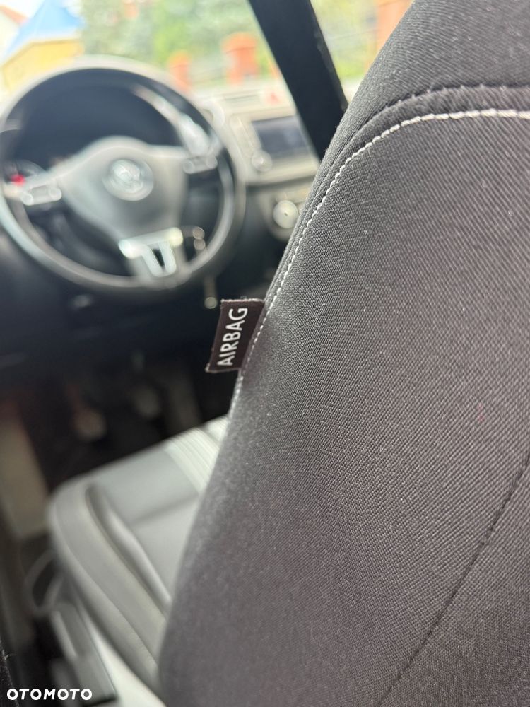 Volkswagen Golf Plus 1.6 TDI Highline - 17