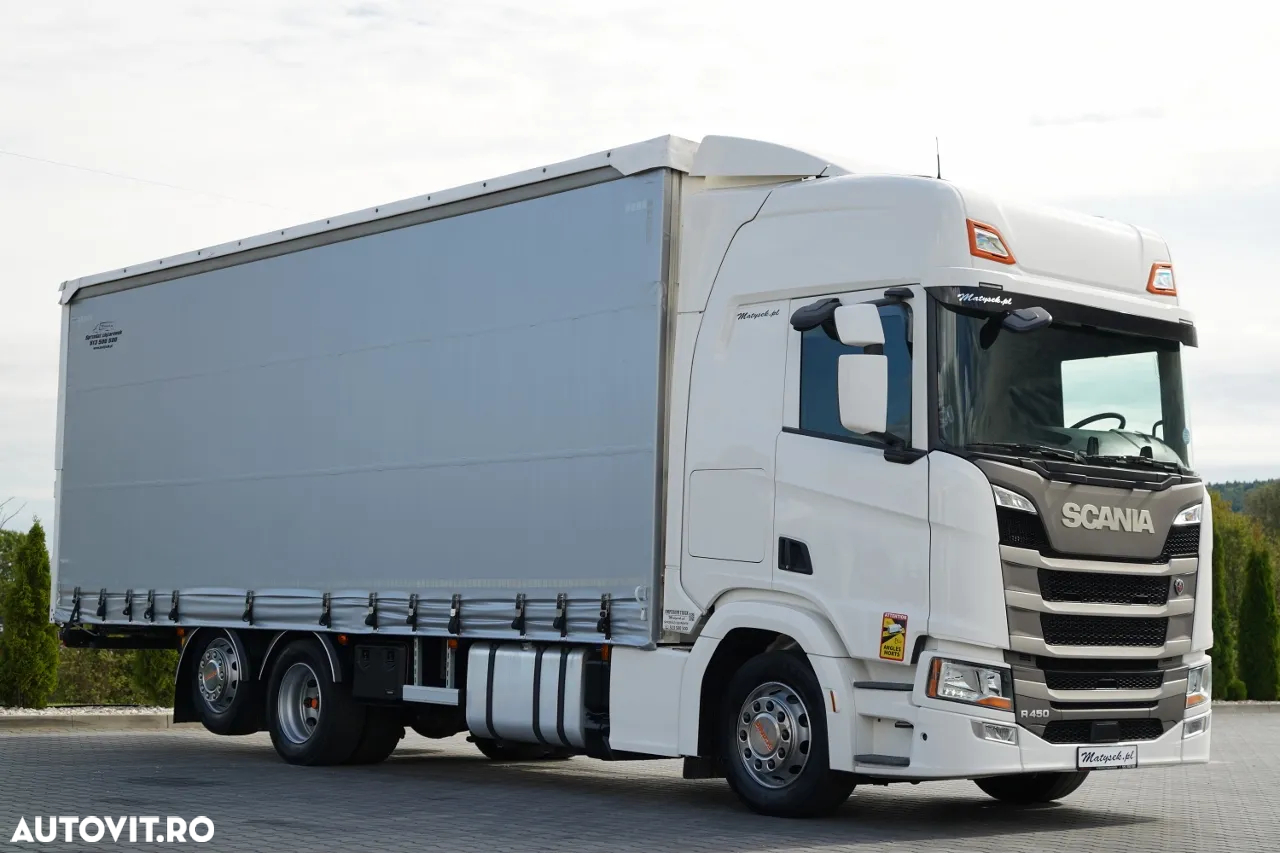 Scania R 450 / MEGA / 6x2 / CORTINĂ - 8,2 m / SOLO / PUNTE RIDICATĂ / PODEA REZISTENTĂ / NAVI / - 7