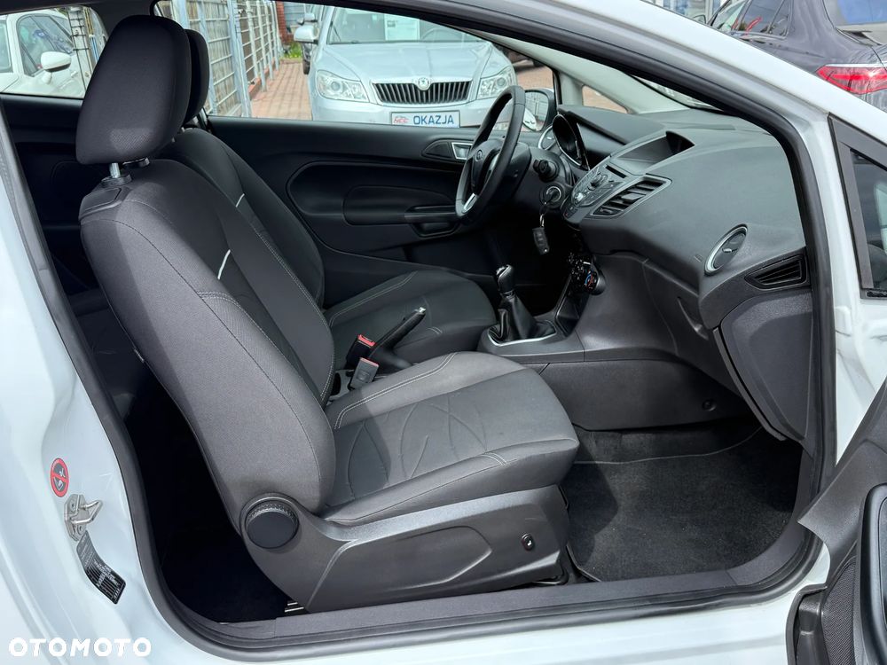 Ford Fiesta 1.25 Celebration - 24