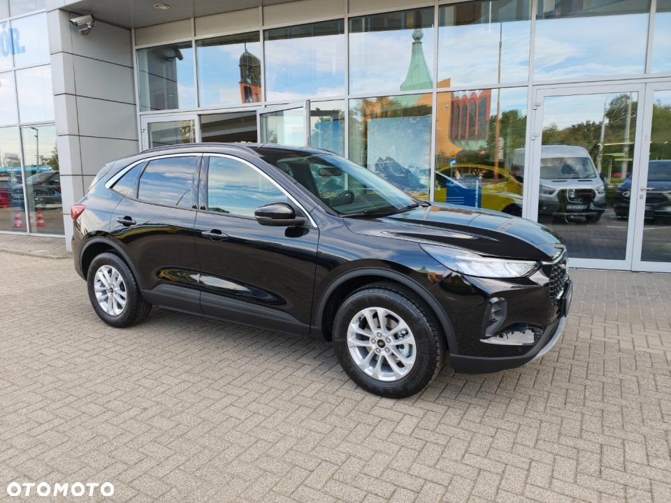 Ford Kuga - 10