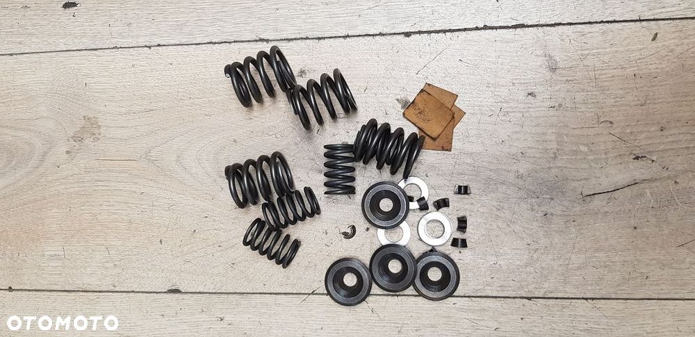 Zestaw sprężyn zaworowych Eastern 15-0071 Harley Davidson Sportster 83-85r - 2