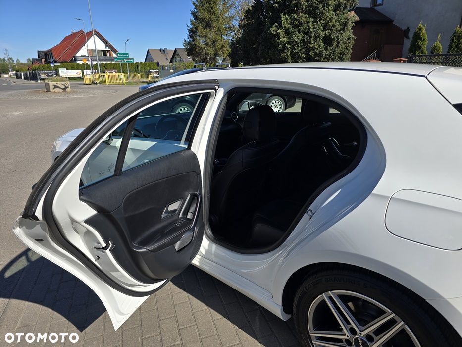 Mercedes-Benz Klasa A 180 d 7G-DCT - 33