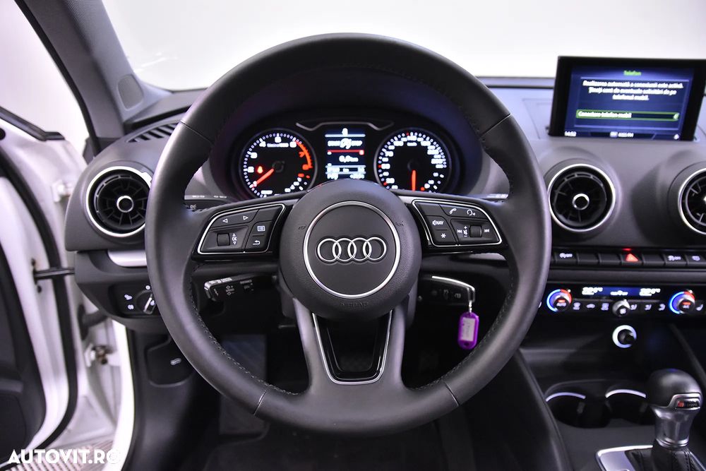 Audi A3 Sportback 1.5 35 TFSI MHEV S tronic Advanced - 17