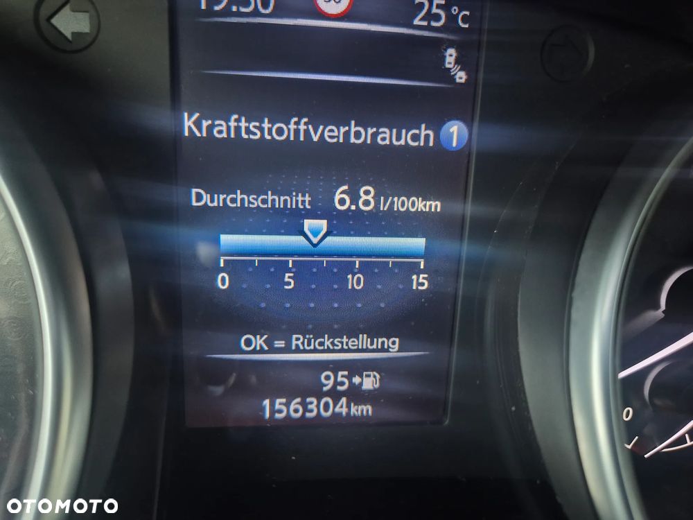 Nissan Qashqai 1.6 DIG-T N-Tec - 35