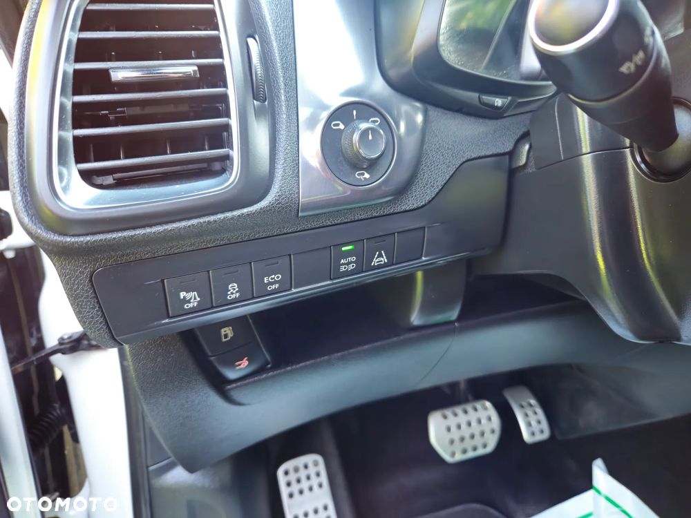 Citroën DS5 2.0 HDi Hybrid4 SoChic MCP - 7