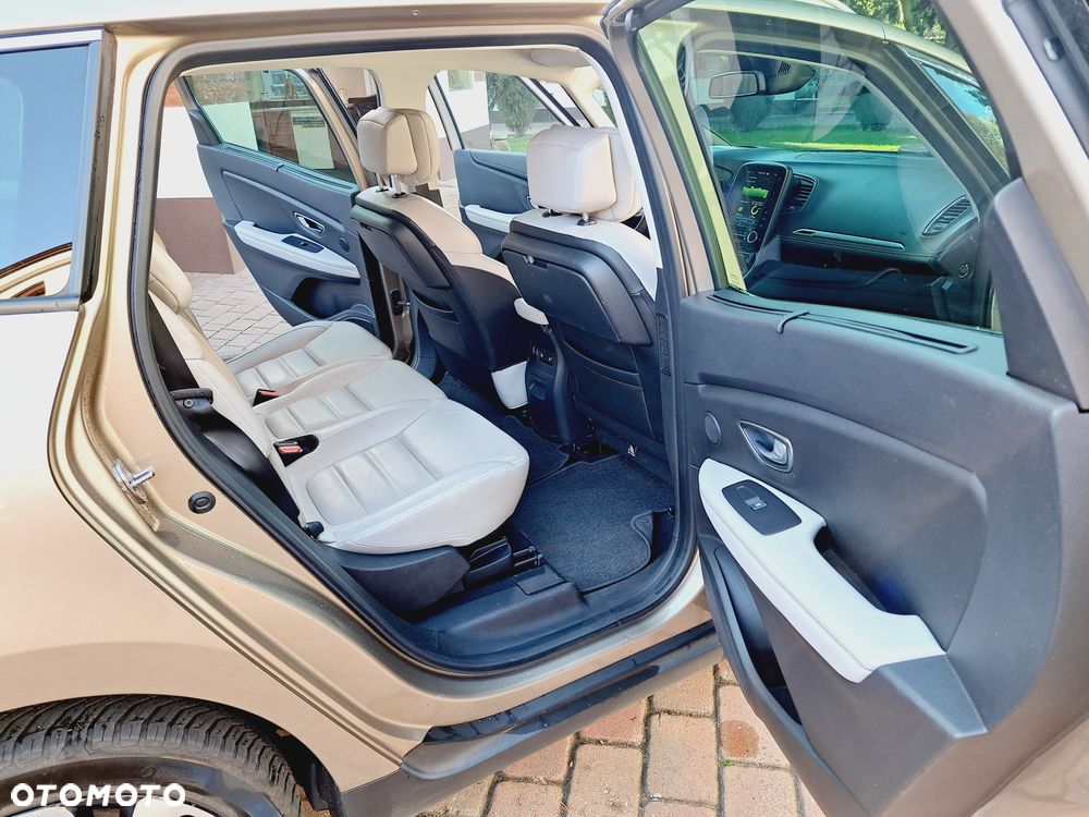 Renault Scenic - 13