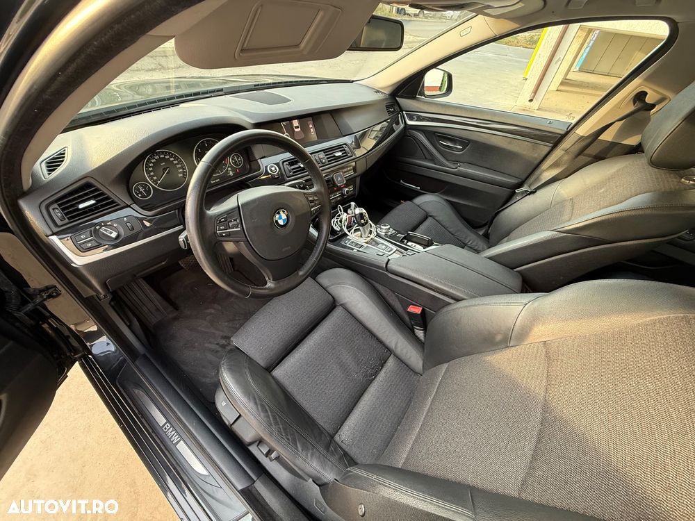 BMW Seria 5 520d Aut. - 19