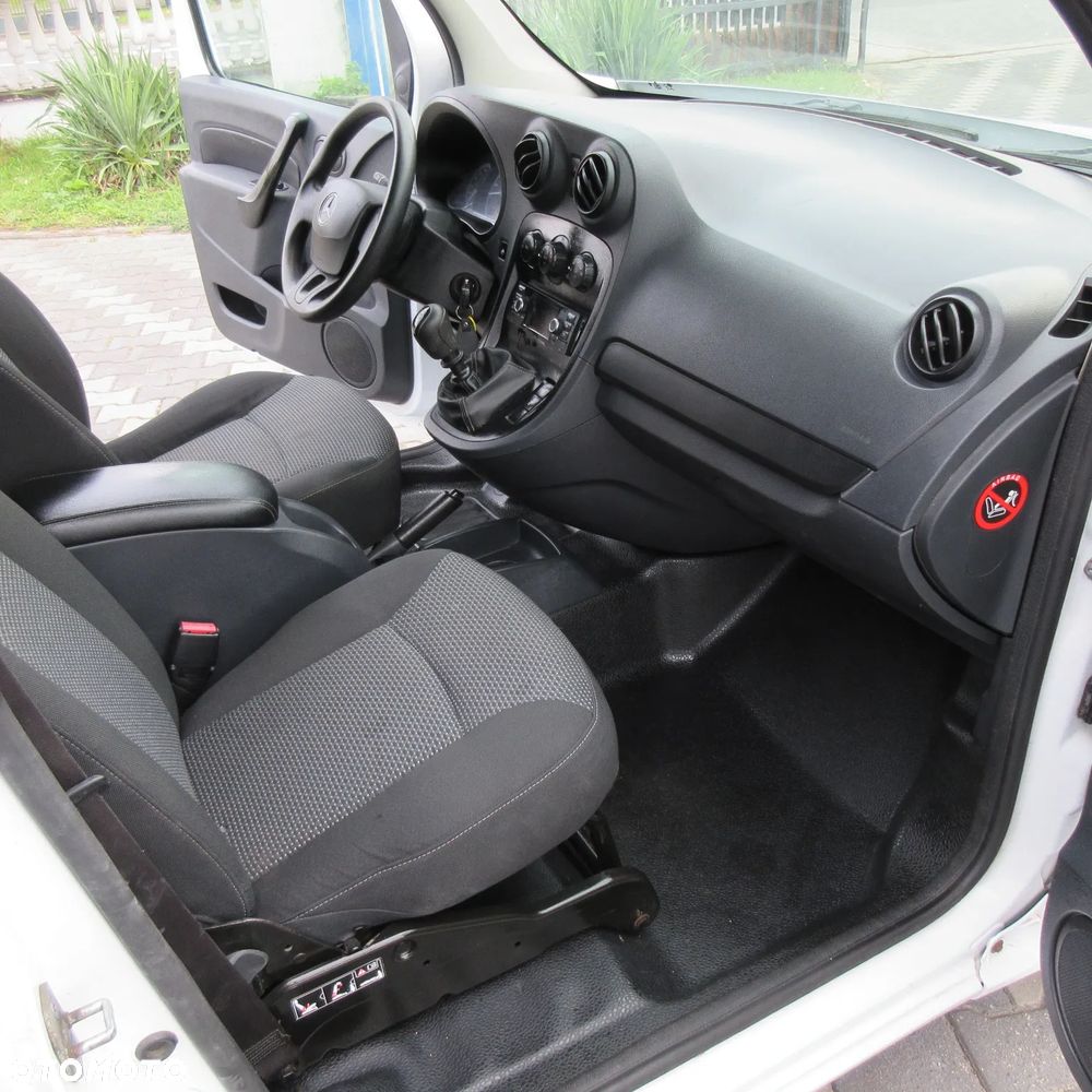 Mercedes-Benz CITAN - 25