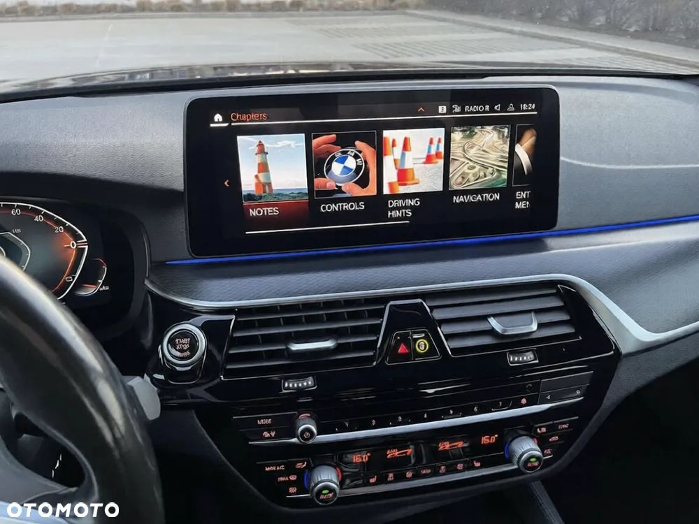 BMW Seria 5 520d M Sport Edition - 11