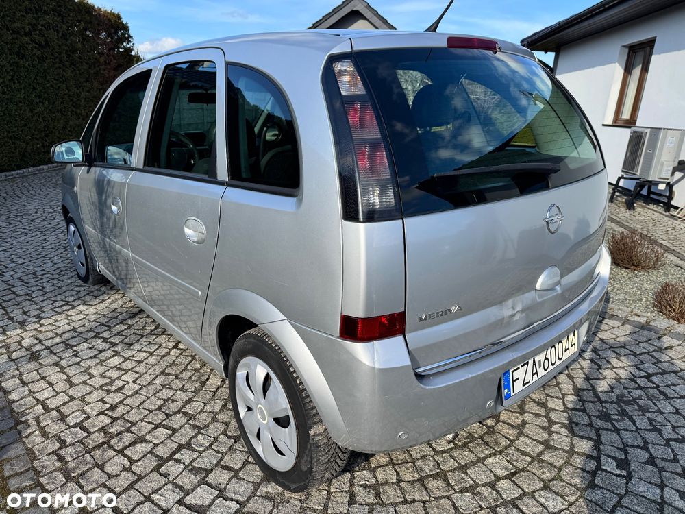 Opel Meriva - 17