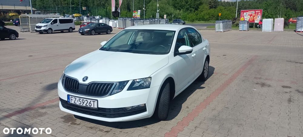 Skoda Octavia 1.5 TSI ACT Active - 2